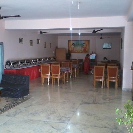 Hotel Sambodhi Бхопал Экстерьер фото